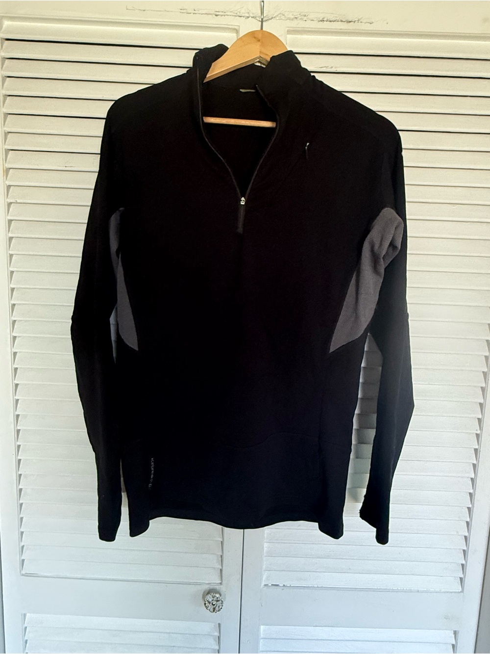Icebreaker Merino Wool Black Zip-Neck Midlayer with Gray Trim